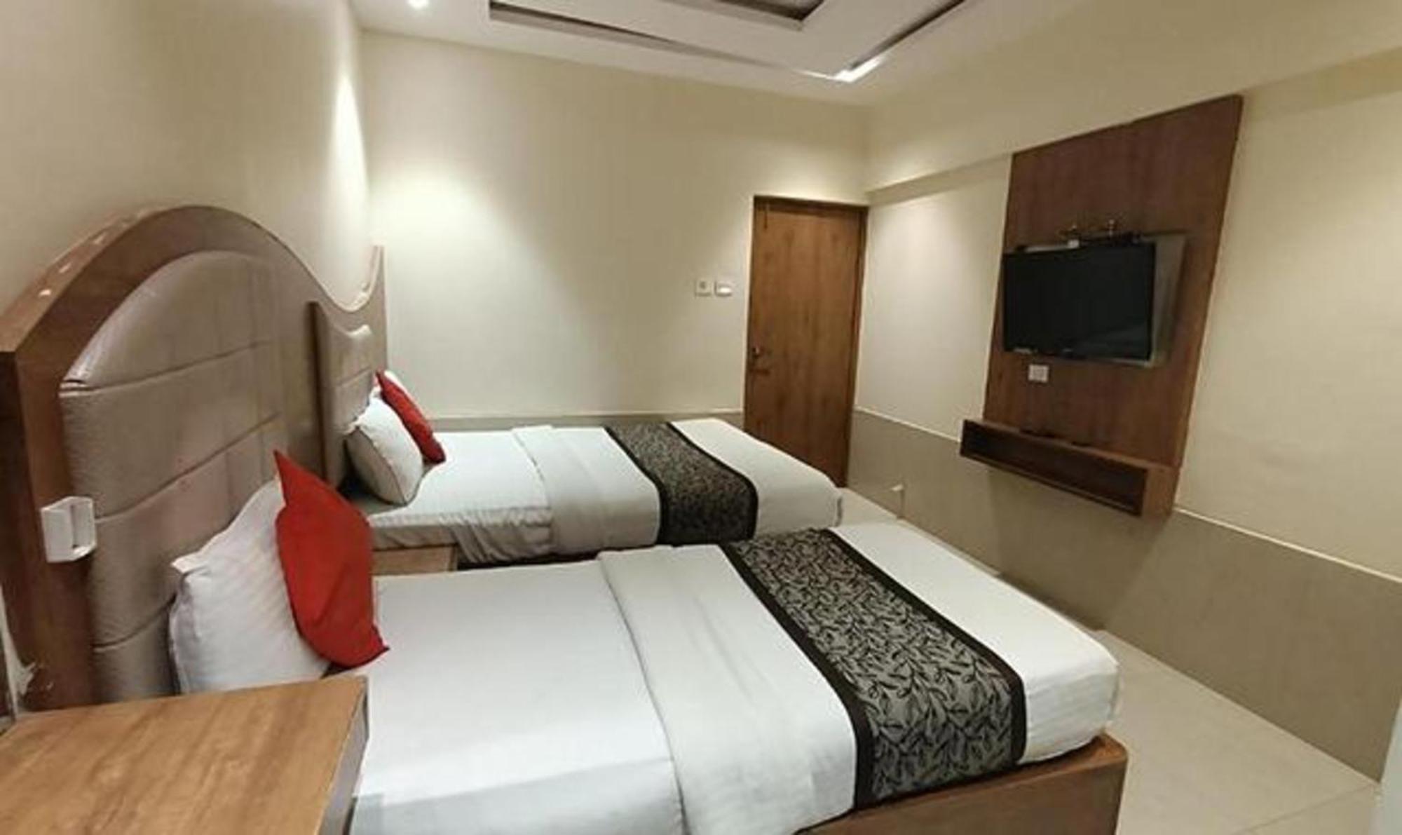 Hotel Regal Inn Mumbai Exterior foto